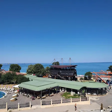 Golden Sands Золотые Пески